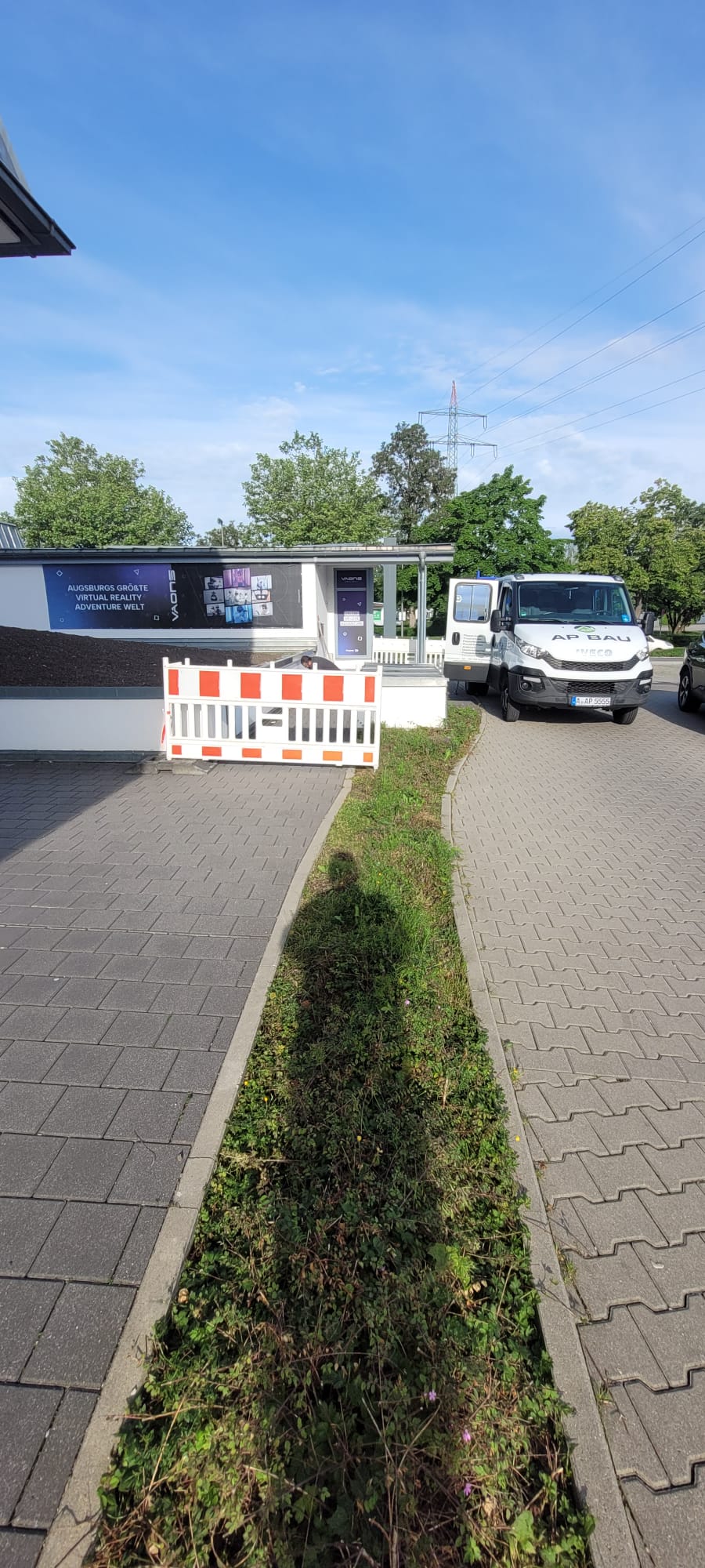 AP-BAU